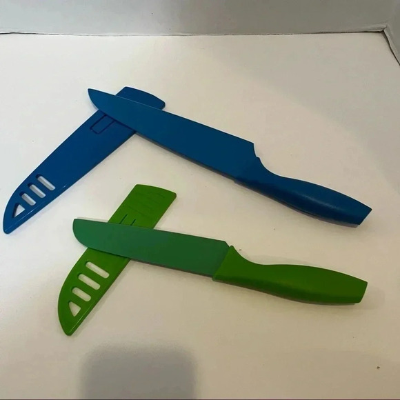 Tomodachi Set Of 3 Knives 5.5” Santoku 8” Chef Japanese 6” Sandwich - Picture 5 of 8